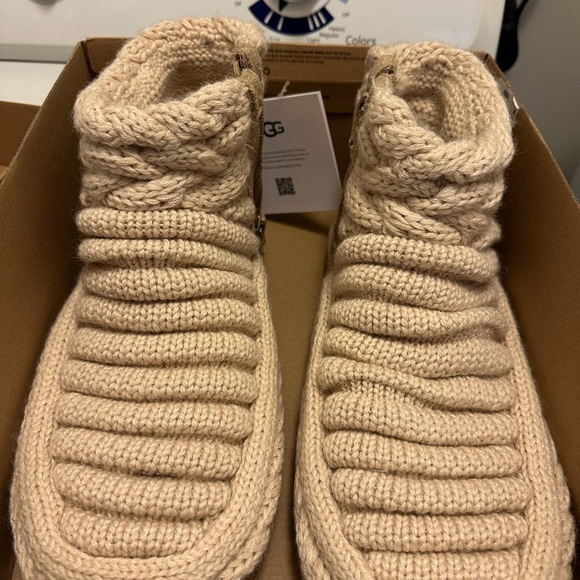 Ugg Classic Mini Chunky Knit boots - Picture 8 of 8